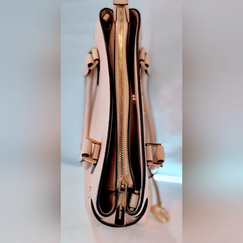 MICHAEL KORS Light Pink‎ Lynn Saffiano Leather Satchel Bag